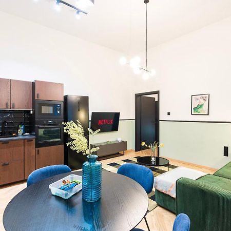 Luxury Peaceful Apartment By The St Stephen'S Basilica Budapest Ngoại thất bức ảnh