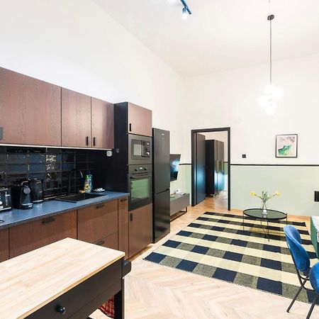 Luxury Peaceful Apartment By The St Stephen'S Basilica Budapest Ngoại thất bức ảnh
